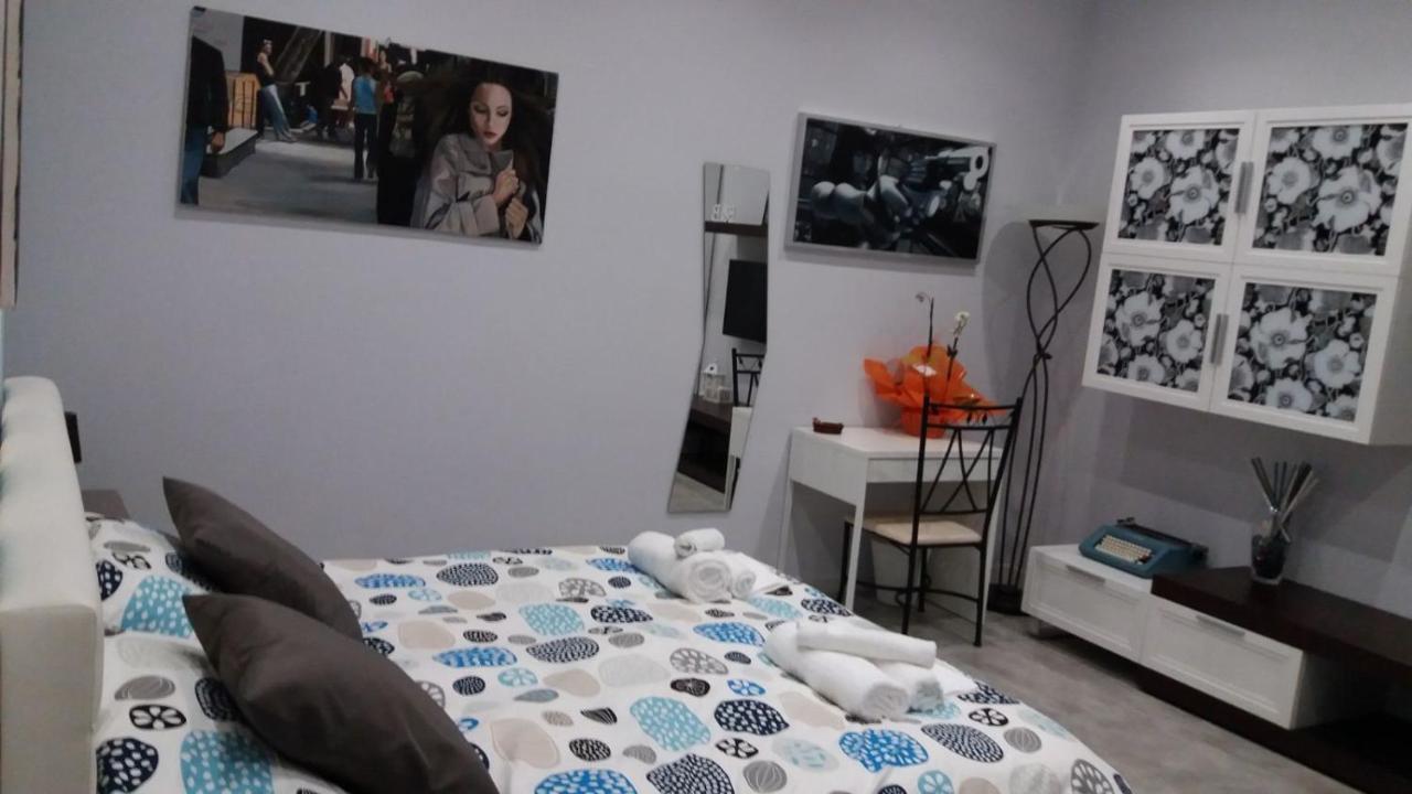 B&B A Casa Dell'Artista Casteldaccia Eksteriør bilde