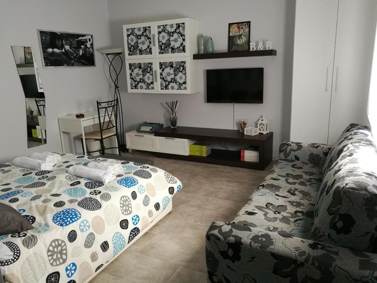 B&B A Casa Dell'Artista Casteldaccia Eksteriør bilde